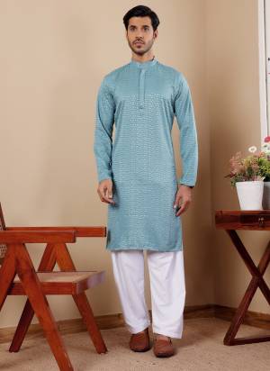 For A festive Wear,Grab These Readymade Kurta With Payjama in Fine Colored.These Kurta is Fabricated On Viscose And Art Silk Bottom With Designer Chikankari Embroidery Work.Buy Now.