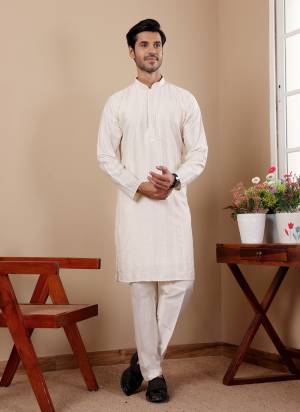 For A festive Wear,Grab These Readymade Kurta With Payjama in Fine Colored.These Kurta is Fabricated On Silk And Art Silk Bottom With Designer Embroidery Work.Buy Now.