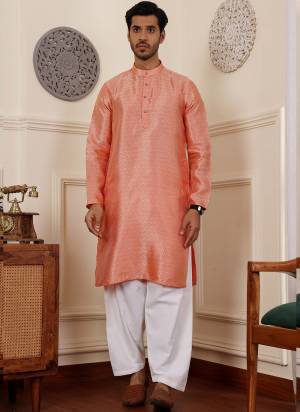 For A festive Wear,Grab These Readymade Kurta Payjama in Fine Colored.These Kurta is Fabricated On Viscose And Art Silk Bottom With Wevon Jacquard Designer.Buy Now.