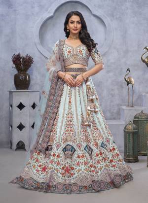 For A Fancy Designer Look,Grab These Lehenga Choli With Dupatta in Fine Colored.These Lehenga And Choli Are Organza And Dupatta Are Fabricated On Soft Net Pair.Its Beautified With Heavy Designer Patch,Thread,Jari Embroidery,Stone Work.