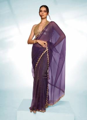 Attrctive These Fancy Saree in Fine Colored.These Saree Are Tissue And Blouse is Fabricated On Art Silk Pair.Its Beautified With Solid Disigner.