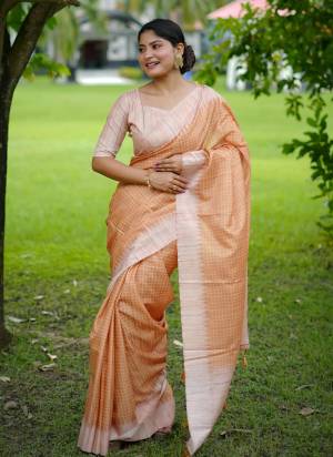 Attrective These Party Wear Saree in Fine Colored.These Saree And Blouse is Fabricated On Tussar Silk.Its Beautified With Wevon Kantha Lining Designer With Cheks Printed.