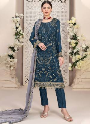 Garb These Designer Suit in Fine Colored Pair With Bottom And Dupatta.These Top Are Georgette And Dupatta Are Fabricated On Georgette Pair With Santoon Bottom.Its Beautified With Santoon Inner.Its Beautified With Heavy Designer Embroidery Work.