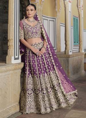 Grab These Wedding Party Wear Lahenga Choli in Fine Colored.These Blouse And Lahenga Are Fabricated On Butterfly Net Pair With Butterfly Net Dupatta.Its Beautified With Heavy Designer Sequance Embroidery With Diamond Work.