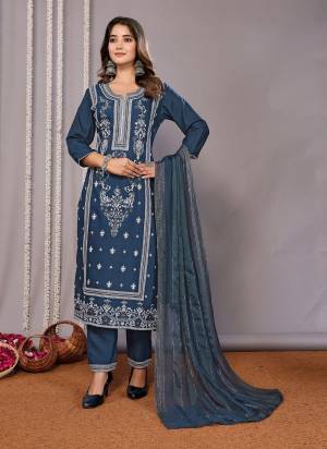 Looking These Beautiful Party Wear Designer Readymade Suits.These Top And Bottom Are Cotton Blend And Dupatta is Fabricated On Viscose.Its Beautified With Designer Foil Printed.