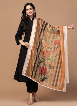 Looking These Beautiful Colored Ethnic Dupatta.This Dupatta is Fabricated On Beautiful Organza Fabric . It Is Beautified With Beautiful Wevon Loom Crochet Designer With Digital Printed.