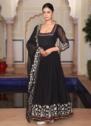 Attrective Looking These Anarkali Suit in Fine Colored Pair With Bottom And Dupatta.These Top Are Georgette And Dupatta Are Fabricated On Georgette Pair With Crepe Bottom.Its Beautified With Designer Embroidery Work.