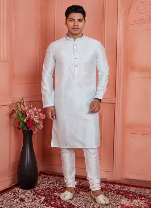 Looking These Party Wear Mans Wear Kutra Chididar Payjama wearing this fashionable. Tailored Kurta Are Jcquard Silk Brocade And Payjama Raymond Art Silk Fabriced With Wevon Pintux Disigner and fashioned with a banded collar for a dash of style.