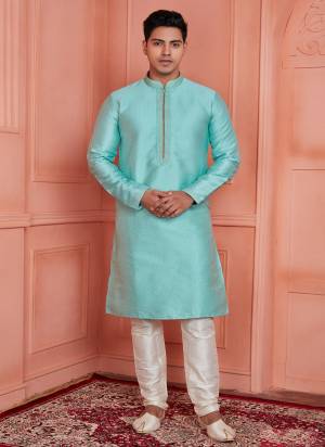 Looking These Party Wear Mans Wear Kutra Chididar Payjama wearing this fashionable. Tailored Kurta Are Jcquard Silk Brocade And Payjama Raymond Art Silk Fabriced With Wevon Pintux Disigner and fashioned with a banded collar for a dash of style.