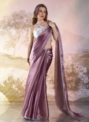 Attrctive These Fancy Party Wear Saree in Fine Colored.These Saree Are Burberry Organza And Blouse is Fabricated On Art Silk Pair.Its Beautified With Solid Fancy Disigner.