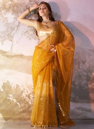 Attrctive These Fancy Party Wear Saree in Fine Colored.These Saree Are Twill Net And Blouse is Fabricated On Art Silk Pair.Its Beautified With Solid Fancy Disigner.