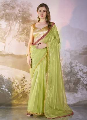 Attrctive These Fancy Party Wear Saree in Fine Colored.These Saree Are Twill Net And Blouse is Fabricated On Art Silk Pair.Its Beautified With Solid Fancy Disigner.