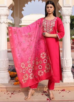 Grab These Suit in Fine Colored Pair With Bottom And Dupatta.These Top And Bottom Are Fabricated On Cotton Silk Pair With Jacquard Shimmer Dupatta.Its Beautified With Designer Embroidery Work.