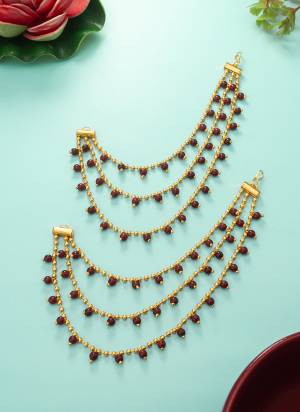 Looking These Beautifil Earring Attached Accessories Fine Colored.These Accessories is Come Brass Material And Beautified With Artificial Beads Work.