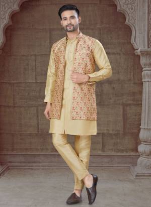 Looking These Party Wear Mans Wear Indo Western Kutra Payjama With Jacket wearing this fashionable. Tailored Kurta Pajama Are Silk And Jacket On Jacquard Fabriced With Wevon Designer Jacket and fashioned with a banded collar for a dash of style.