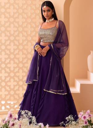 For A Designer Look,Grab These Lehenga Choli in Fine Colored.These Lehenga And Blouse Are Fabricated On Georgette Pair With Dupatta Are Soft Net.Its Beautified With Designer Sequance,Jari Embroidery Work.