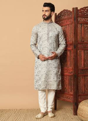 Looking These Party Wear Mans Wear Kutra Payjama wearing this fashionable. Tailored Kurta Are Jacquard And Payjama Raymond Cotton finest Fabriced With Wevon Designer With Sequance Embroidery Work.