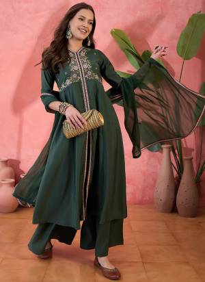 Garb These Beautiful Looking Readymade Suits.These Top And Bottom Are Roman Silk And Dupatta Are Roman Silk Fabricated.Its Beautified  With Disigner Embroidery Work.