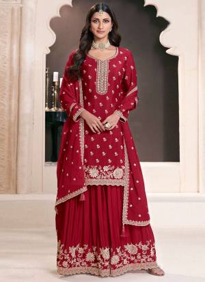 Garb These Designer Plazzo Suits in Fine Colored Pair With Dupatta.These Top Are Chinon And Dupatta Are Fabricated On Chinon Pair With Chinon Bottom.Its Beautified With Heavy Designer Embroidery Work
