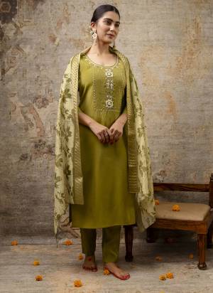 Attractive These Beautiful Looking Readymade Suits With Dupatta.These Suit is Fabricated On Top Are Shimmer Silk And Bottom Are Shimmer Silk And Organza Dupatta .Its Beautified With Designer Hand Work With Wevon Dupatta.