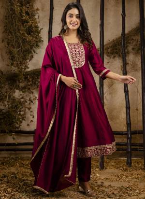 Attractive These Beautiful Party Wear Readymade Suits With Dupatta.These Suit is Fabricated On Top And Bottom Are Silk Blend And Nazneen Dupatta .Its Beautified With Designer Embroidery Work.
