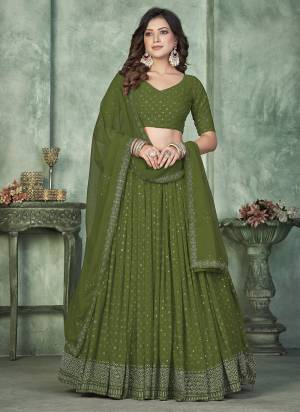Grab These Party Wear Lehenga Choli in Fine Colored.These Lehenga Are Georgette Choli Are Georgette And Dupatta Are Fabricated On Georgette Pair.Its Beautified With Designer Sequance Embroidery Work.