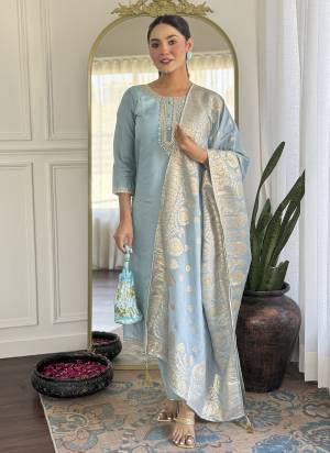 Garb These Beautiful Looking Readymade Suits.These Top And Bottom Are Viscose Chanderi And Dupatta Jacquard Silk Fabricated.Its Beautified With Designer Embroidery Work.