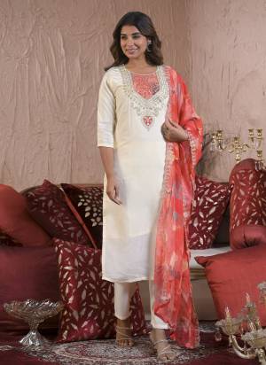 Attractive These Designer Suit in Fine Colored Pair With Bottom And Dupatta.These Top And Bottom Are Fabricated On Chanderi Silk Pair With Silk Dupatta.Its Beautified With Designer Embroidery Work.