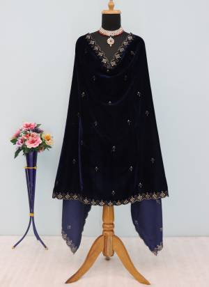 Grab These Beautiful Colored Ethnic Dupatta.This Dupatta is Fabricated On Beautiful Velvet Fabric . It Is Beautified With Beautiful Designer Sequance Embroidery Cut Work.