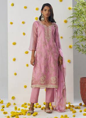 Grab These Party Wear Readymade Suit in Fine Colored Pair With Bottom.These Top Are Fancy Crush And Dupatta Are Fabricated On Chiffon Pair With Dull Santoon Bottom.Its Beautified With Heavy Designer Multy Thread Embroidery,Diamond Work.