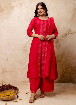 Attractive These Beautiful Looking Readymade Plazzo Suits With Dupatta.These Suit is Fabricated On Top Are Silk Blend And Bottom Are Silk Blend And Silk Dupatta .Its Beautified With Designer Embroidery Work.