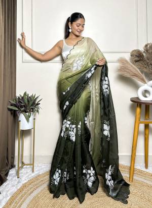 Attrective These Party Wear Saree in Fine Dual Shaded Colored.These Saree Are Jimmy Choo And Blouse is Satin Silk Fabricated.Its Beautified With Pedding Color Printed With Designer Sequance Embroidery Work.
