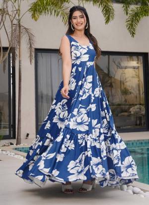 Garb These Beautiful Looking Party Wear Readymade Long Gown.These Gown is Fabricated On Heavy Rayon.Its Beautified With Designer Printed.