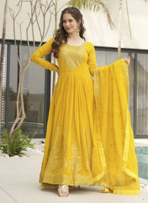 Attractive These Beautiful Looking Readymade Long Gown With Dupatta.These Gown And Dupatta is Fabricated On Faux Georgette.Its Beautified With Designer Jari,Sequance Embroidery Work.