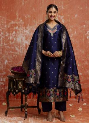 Attractive These Beautiful Party Wear Readymade Suits With Dupatta.These Suit is Fabricated On Top And Bottom Are Cotton Silk Blend And Banarasi Silk Dupatta .Its Beautified With Wevon Jacquard Jari Designer.