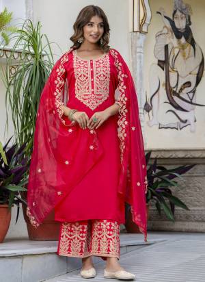 Garb These Beautiful Looking Party Wear Readymade Suits With Dupatta.These Suit is Fabricated On Top Are Silk Blend And Bottom Are Silk Blend And Organza Dupatta .Its Beautified With Designer Thread Embroidery Work.