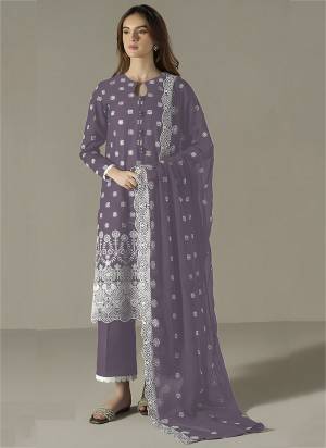 Looking These Designer Suit in Fine Colored Pair With Bottom And Dupatta.These Top Are Faux Georgette And Dupatta Are Fabricated On Faux Georgette Pair With Dull Santoon Bottom.Its Beautified With Santoon Inner.Its Beautified With Designer Embroidery Work.