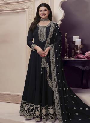 Looking These Party Wear Anarkali Suit in Fine Colored Pair With Dupatta.These Top Are Chinon And Dupatta Are Chinon And Pair With Dull Santoon Bottom.Its Beautified With Designer Embroidery Work.