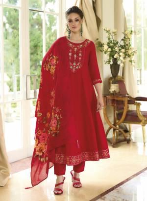 Attractive These Beautiful Looking Readymade Suits With Dupatta.These Suit is Fabricated On Top Are Vichitra Silk And Bottom Are Vichitra Silk And Russion Silk Dupatta .Its Beautified With Designer Multy Thread Embroidery Work,Printed Dupatta.