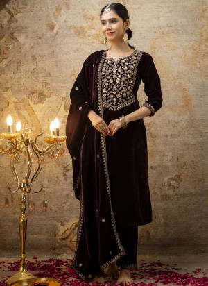 Attractive These Beautiful Looking Readymade Suits With Dupatta.These Suit is Fabricated On Top Are Velvet And Bottom Are Velvet And Velvet Dupatta .Its Beautified With Designer Embroidery Work.