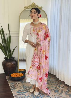 Garb These Suit in Fine Colored Pair With Bottom And Dupatta.These Top And Bottom Are Fabricated On Rayon Pair With Chiffon Dupatta.Its Beautified With Designer Embroidery Work, Printed .
