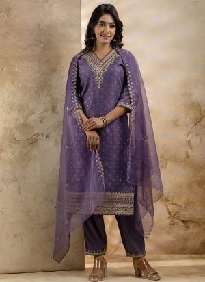 Garb These Beautiful Party Wear Readymade Suits With Dupatta.These Suit is Fabricated On Top Are Chanderi Silk And Bottom Are Silk And Organza Dupatta .Its Beautified With Designer Embroidery Work.