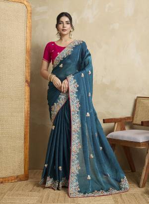 Garb These Party Wear Saree in Fine Colored.These Saree Are Frendy Chiffon And Blouse is Art Silk Fabricated.Its Beautified With Designer Embroidery Work.