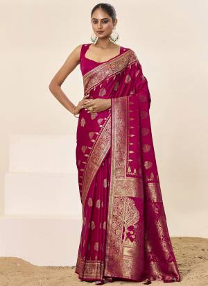 Looking These Party Wear Saree in Fine Colored Pair With Blouse.These Saree and Blouse Are Fabricated On Satin Silk.Its Beautified With Wevon Jacquard Designer.