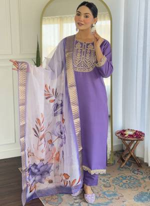 Garb These Suit in Fine Colored Pair With Bottom And Dupatta.These Top And Bottom Are Fabricated On Viscose Rayon Pair With Jacquard Silk Dupatta.Its Beautified With Designer Embroidery Work Printed .