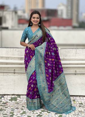 Attractive These Party Wear Saree in Fine Colored.These Saree And Blouse is Fabricated On Patola Silk.Its Beautified With Weaving Meenakari Polka Ikkat Designer.