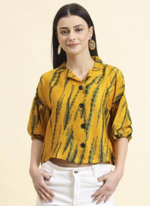 Looking These Beautiful Looking Readymade Crocks Shirt.These Shirt is Fabricated On Cotton Blend.Its Beautified With Designer Delta Printed.