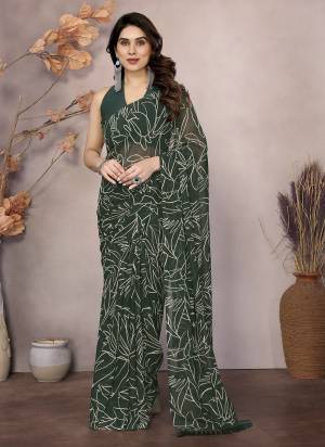 Garb These Party Wear Ready To Wear Saree in Fine Colored.These Saree Are Georgette And Blouse is Banglori Fabricated.Its Beautified With Designer Printed.