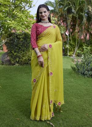 Looking These Party Wear Saree in Fine Colored Pair With Blouse.These Saree Are Chiffon and Blouse Are Fabricated On Gajji Silk.Its Beautified With Designer Patch, Calcutta Zardishi,Diamond Hand Embroidery Work.