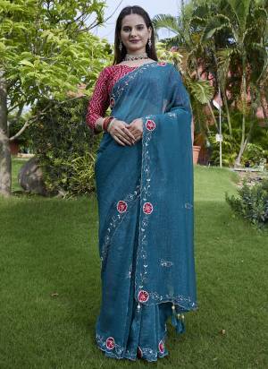 Looking These Party Wear Saree in Fine Colored Pair With Blouse.These Saree Are Chiffon and Blouse Are Fabricated On Gajji Silk.Its Beautified With Designer Patch, Calcutta Zardishi,Diamond Hand Embroidery Work.